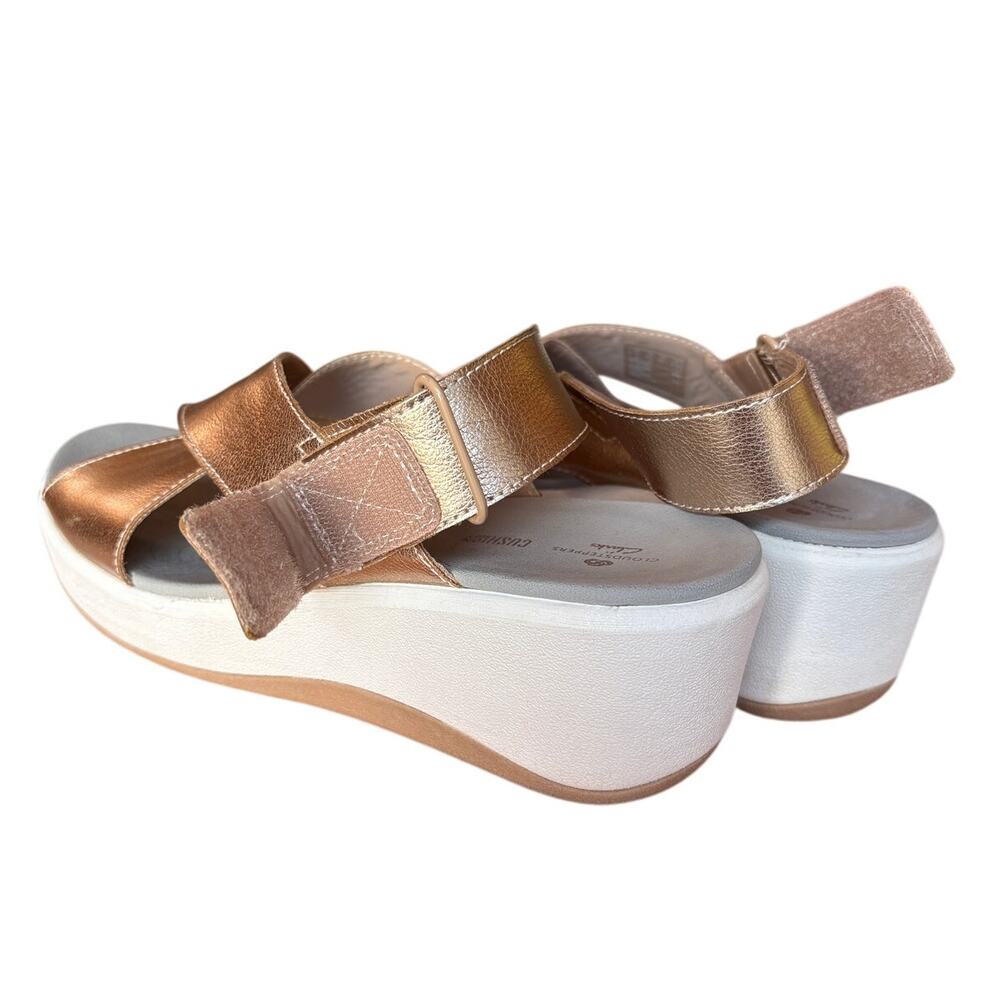 Clarks Rose Gold Metallic Cloudstepper Platform Sandals size 8.5 - Picture 11 of 13